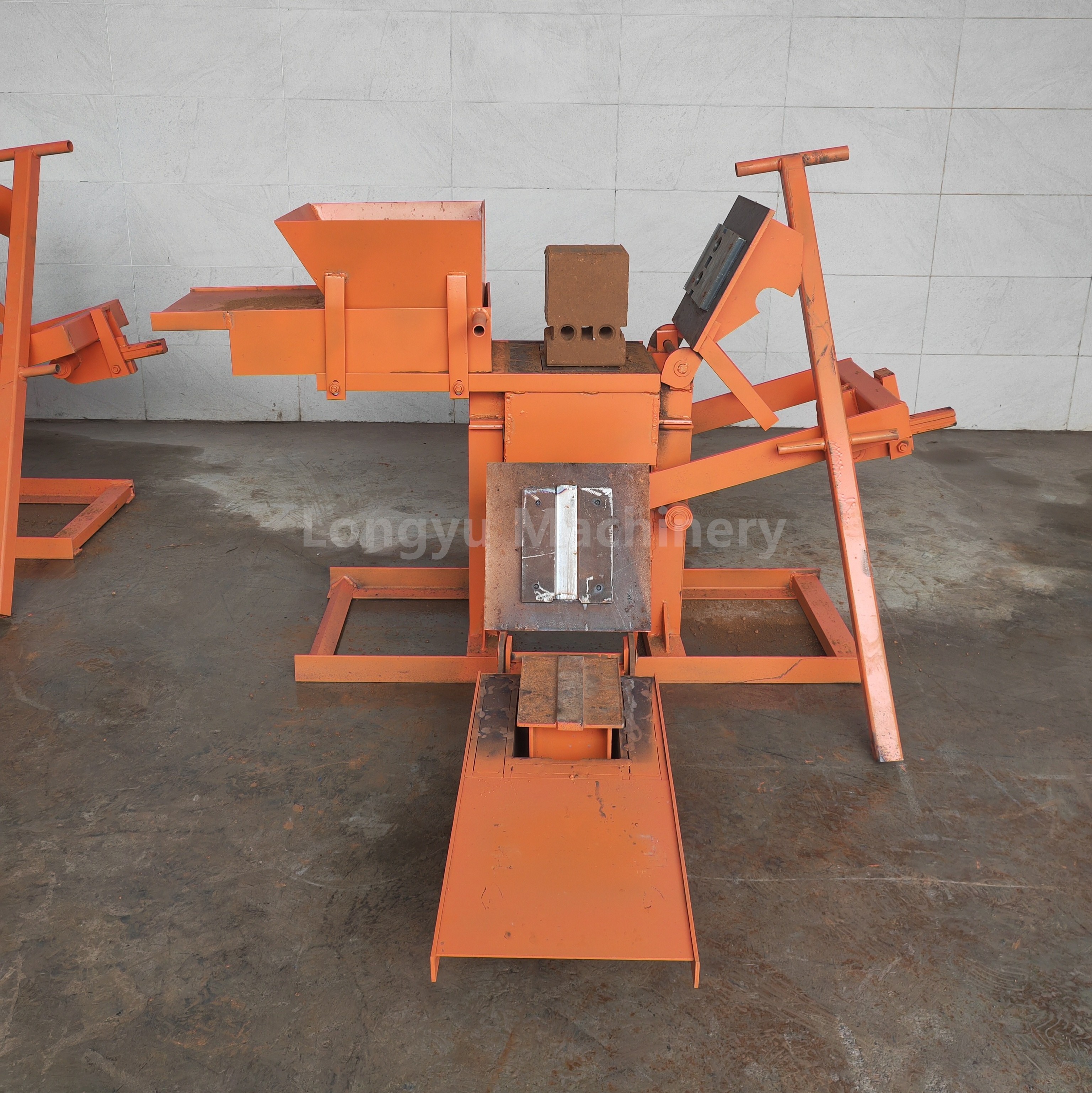 Manual Clay Lego Interlocking Brick Paving Brick Molding Machine Cheap Hand Operated Clay Hollow Brick Molding Machine