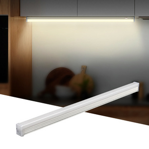 Hot Sales Surface Mounted 2Ft 7w 120v plug in plug kitchen LED Under Cabinet Closet Lighting