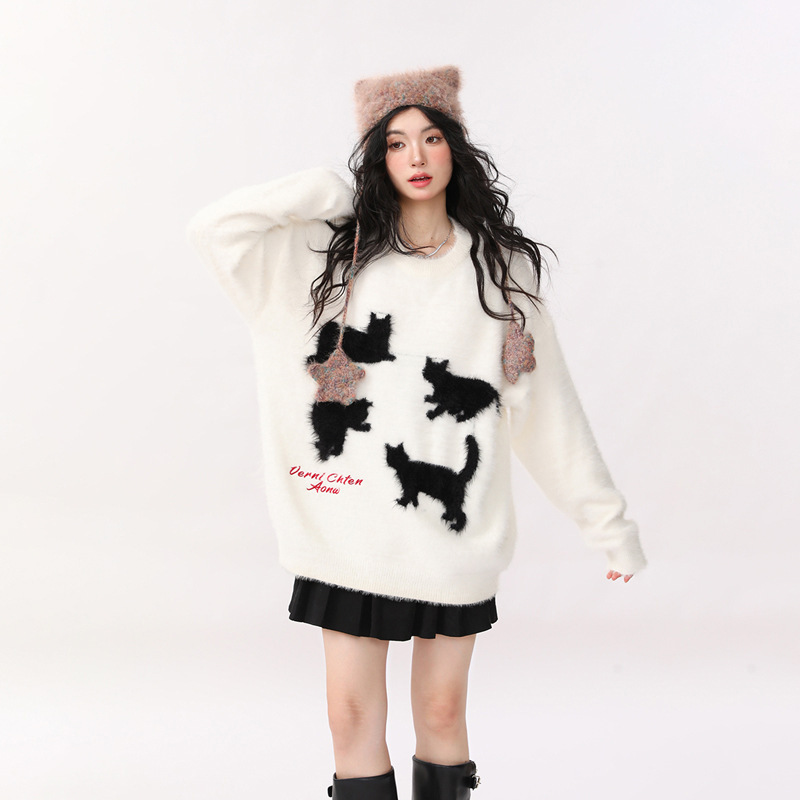 Sweet and cute little cat trendy sweater for women, loose and casual, versatile pullover sweater, winter women's clothing