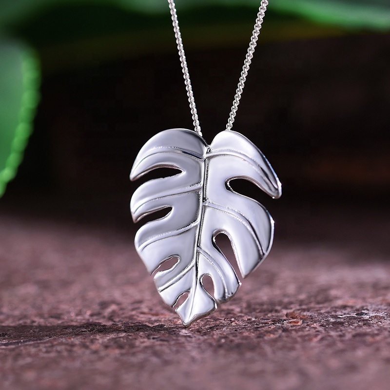 Fashion 925 Sterling Silver Leaves Design Pendant For Ladies Christmas Wholesale