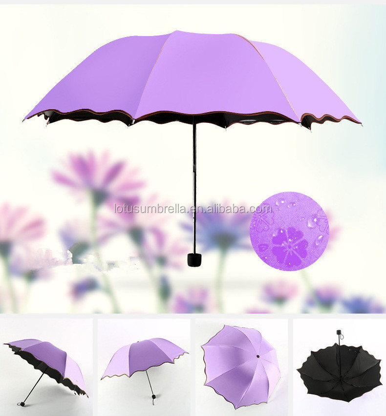 Flower Bloom with Wet Magic Folding Umbrella