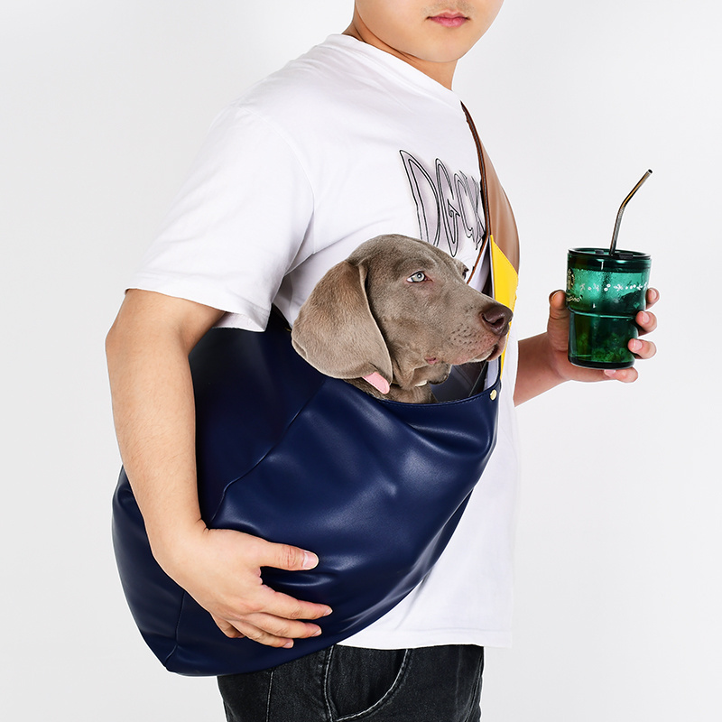 Wholesale Stocked New Designer Pet Accessories Manufactures Fashionable Waterproof Leather Travel Dog Cat Carrier Bags Outdoor