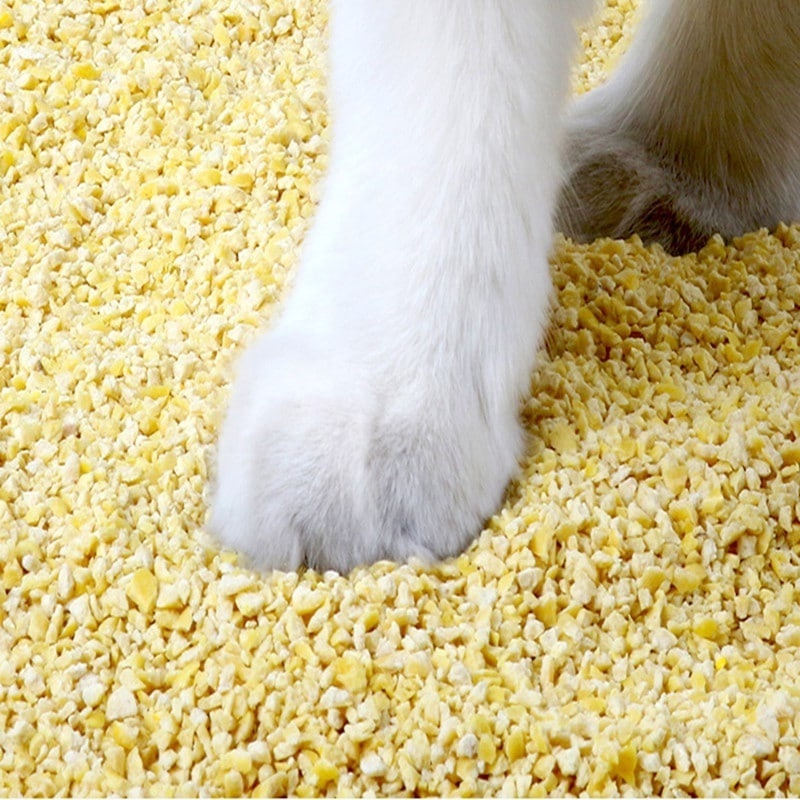 Lovepet high-quality OEM Corn cat litter best absorbing and odor controling pet supplies