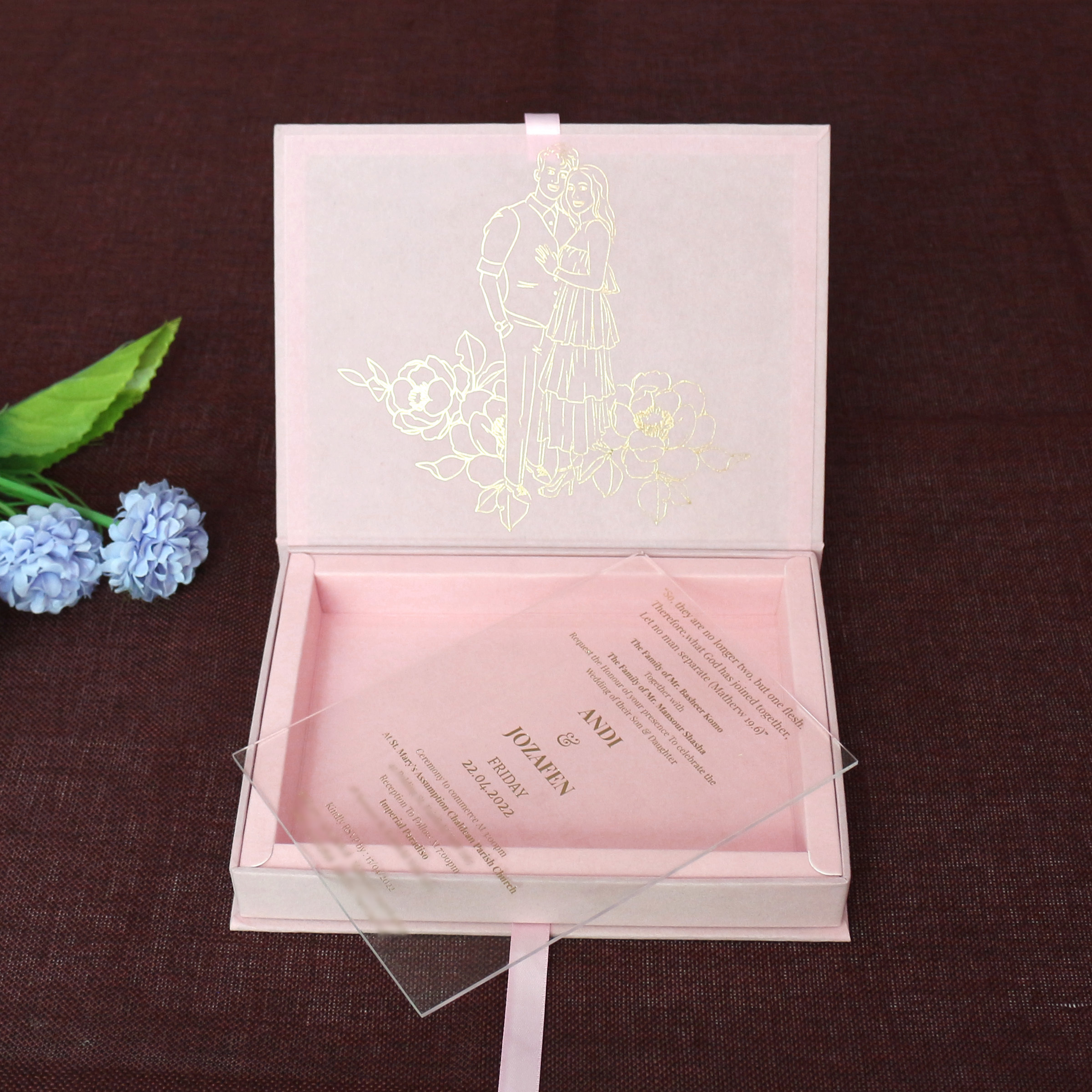 Custom Color  Elegant Wedding Invitations Acrylic Cards with Velvet Wedding Invitation Box