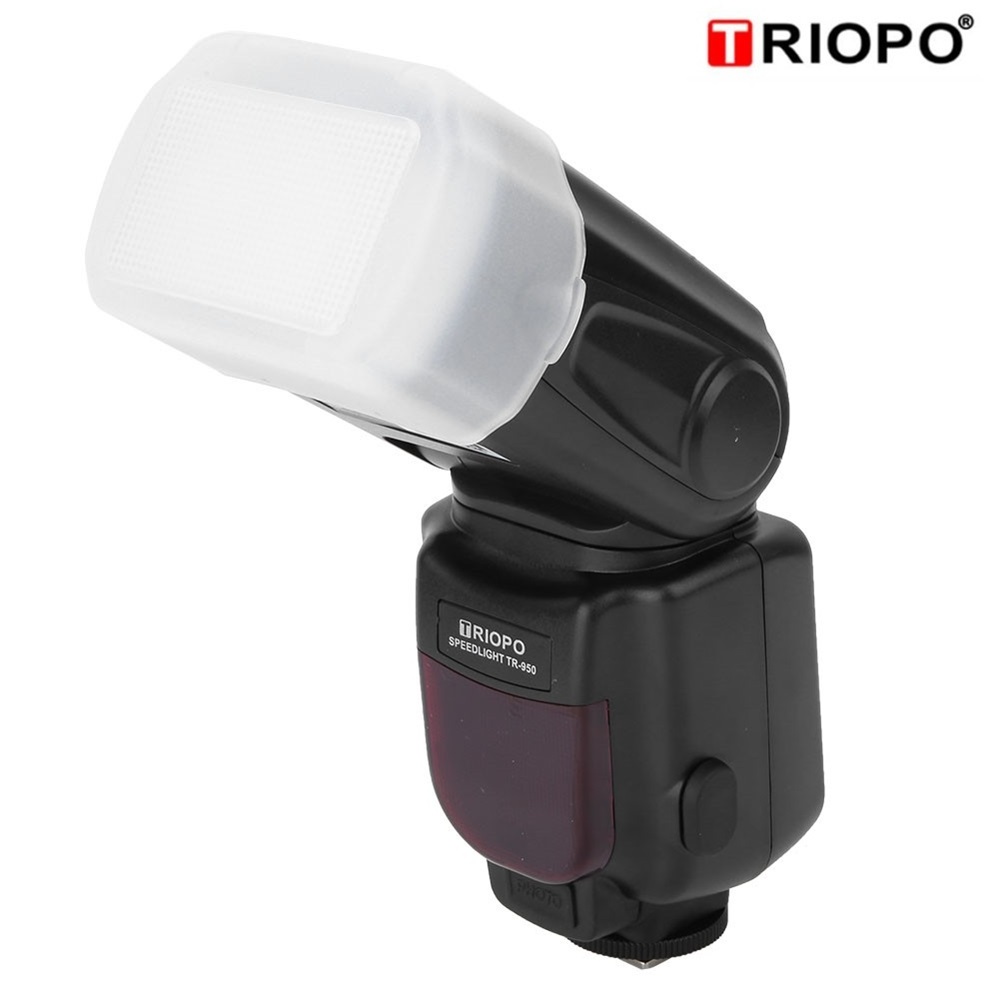 Triopo TR-950 TR950 Flash Light Speedlite Universal For Fujifilm Olympus Nikon Canon 650D 550D 450D 1100D 60D 7D 5D Cameras