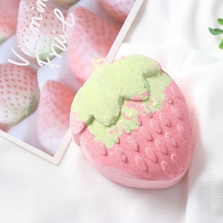 wholesale spa aromatherapy handmade fizzy organic kids bubble strawberry shape glitter bath bomb vegan private label bath bombs