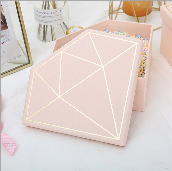 Tiktok  Christmas Gift Diamond Shape Box  Wedding Jewelry Bridesmaid Lip Gloss Boxes Packaging Christmas Decoration Gift Box