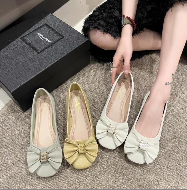 Fashion Hot sale elegant New arrival pointy toe soft PU mary janes shoes woman doll shoes ladies flat shoes