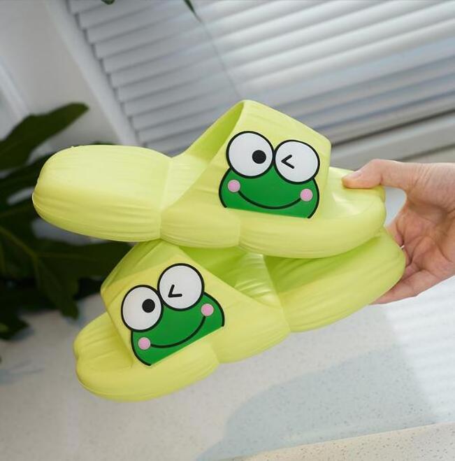 Hot Sale frog Slippers women's summer indoor bathroom non-slip cartoon frog cute slippers womens indoor wear shoes