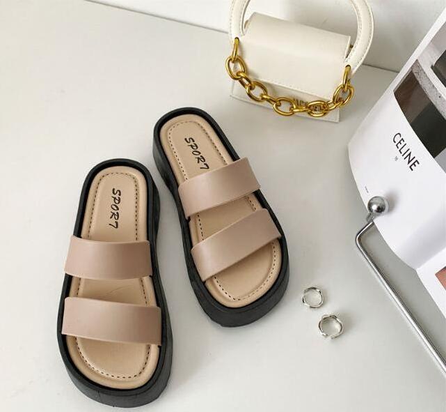 Summer Beach Flat Ladies two band Slippers and Sandals New Design Slide Slippers for Women Outdoor Slippers