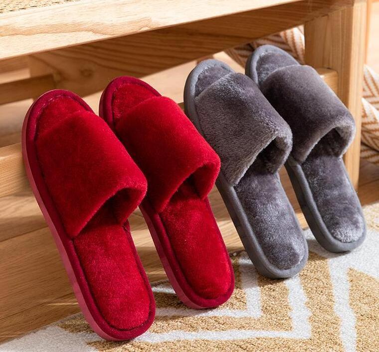 Fashion Ladies Comfortable Soft Faux Fur Warm Slider Slippers Bedroom Indoor Shoes Winter House Slippers Women