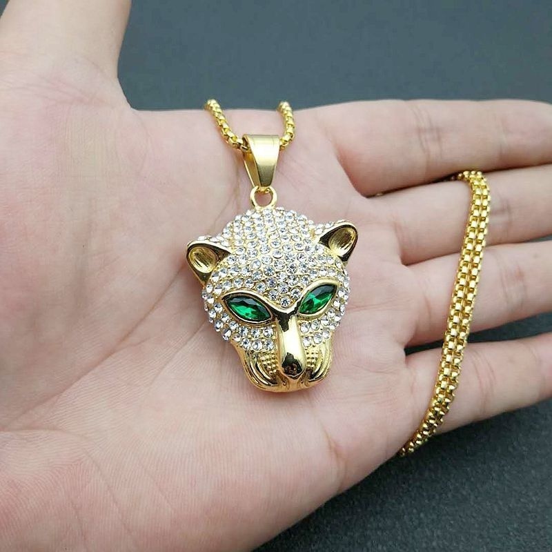 2022 trendy hip hop stainless steel with green diamond eyes leopard head pendant popular logo jewelry necklace for men and women