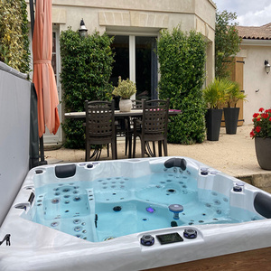 5-person hot tub spa outdoor bath tub for massage and therapy whirlpool water heater garden outdoor spa