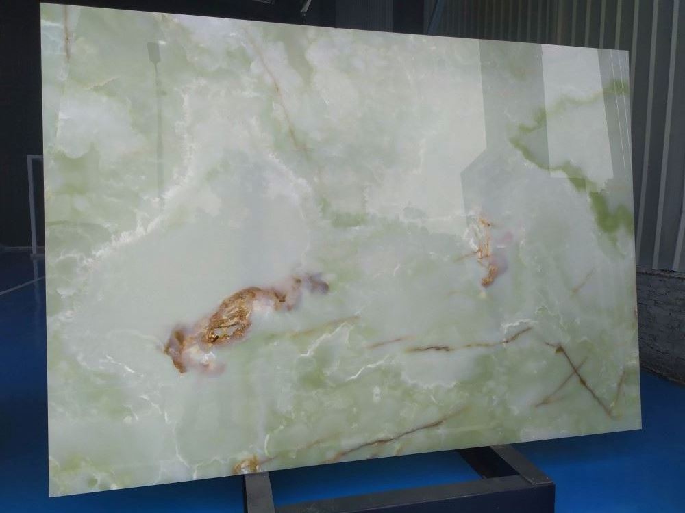 Chinese Natural Backlit Translucent Light Green White Onyx Marble Stone Slabs And Tiles Factory Price