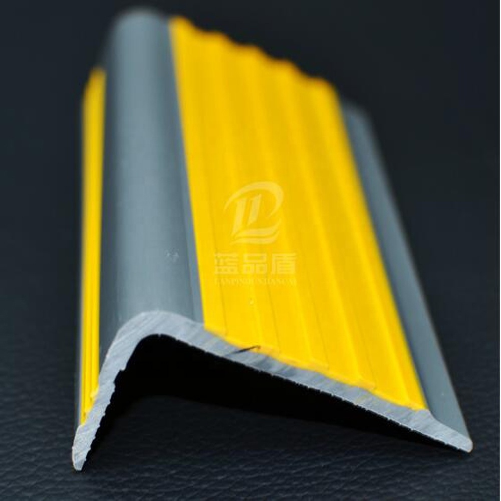 Soft Rubber PVC Stair Nosing Anti Slip Strip Non-Slip Step Floor Mat