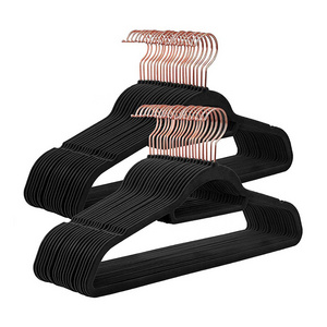 Durable & Slim Single Tier Black Flocked Hangers Lightweight Space-Saving Rack for Wardrobe Clothes Hanger Velvet Hanger