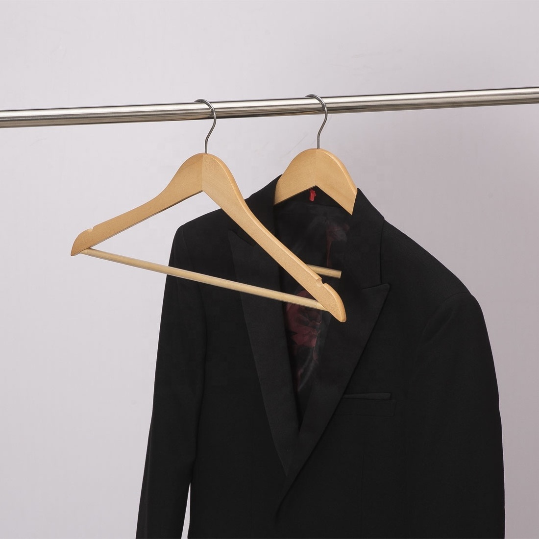 Eucalyptus B grade suit wood clothes    wholesale  suit  wooden hanger