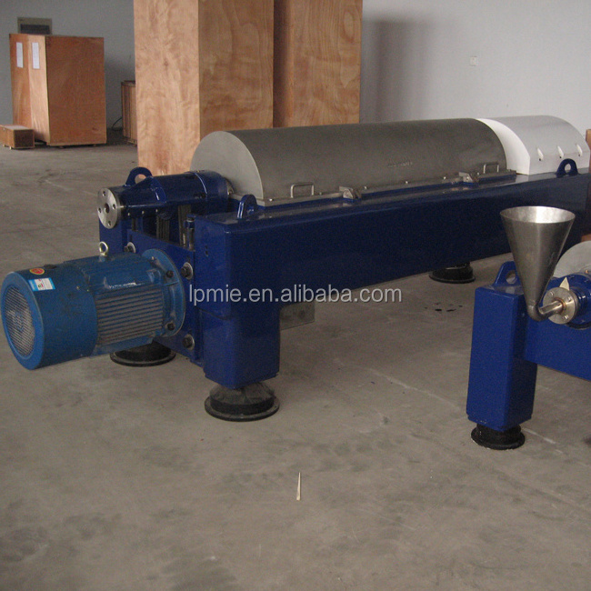 LW Series Food Industry Continuous Flow Automatic Discharge Decanter Centrifuge for avocado