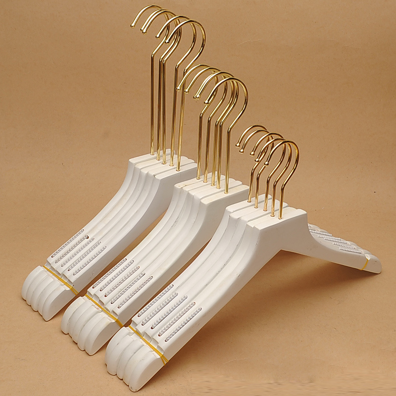 hot sell new design water wash white bride wedding wooden clothes hanger for coat / suit / pant