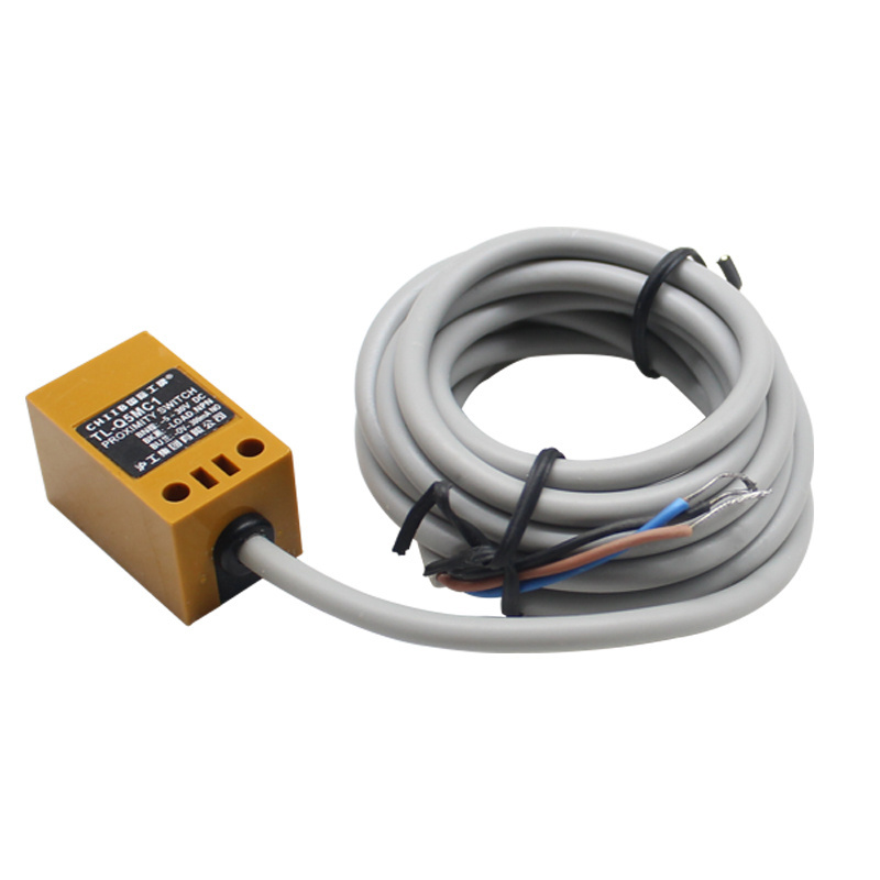 Metal proximity switch CNC engraving machine accessories 5-36V DC electromagnetic induction npn limit switch sensor