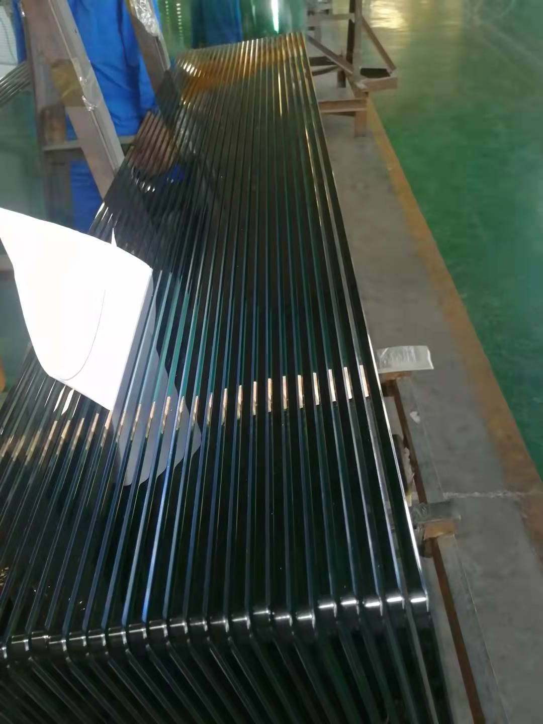 3mm 5mm 12mm 16mm tempered low e toughened glass manuafcturers China glass toughening plant clear or coated toughened glass