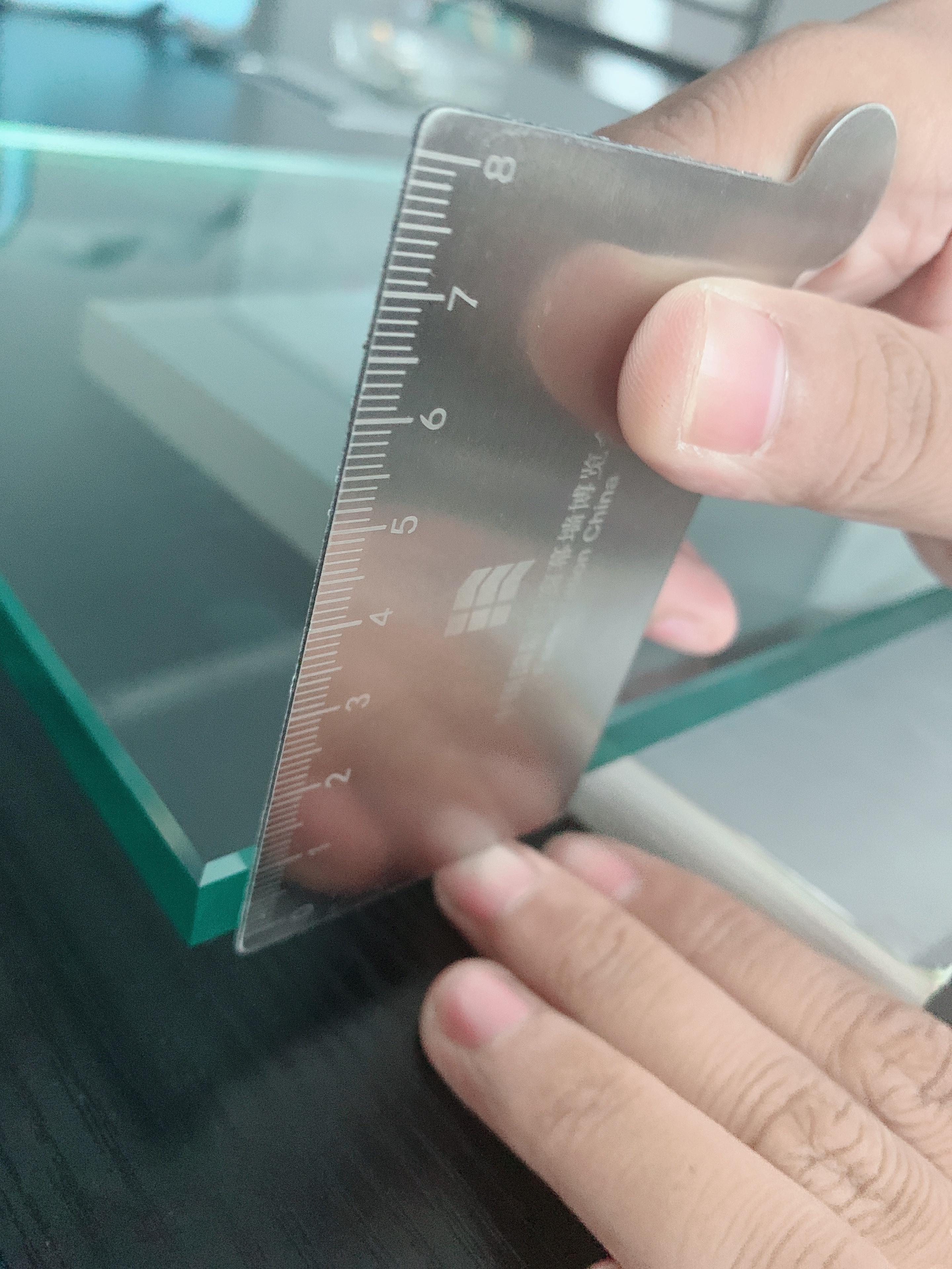 5mm 8mm thick toughened glass 10 mm 12mm thick clear tempered glass price cost per square foot weight