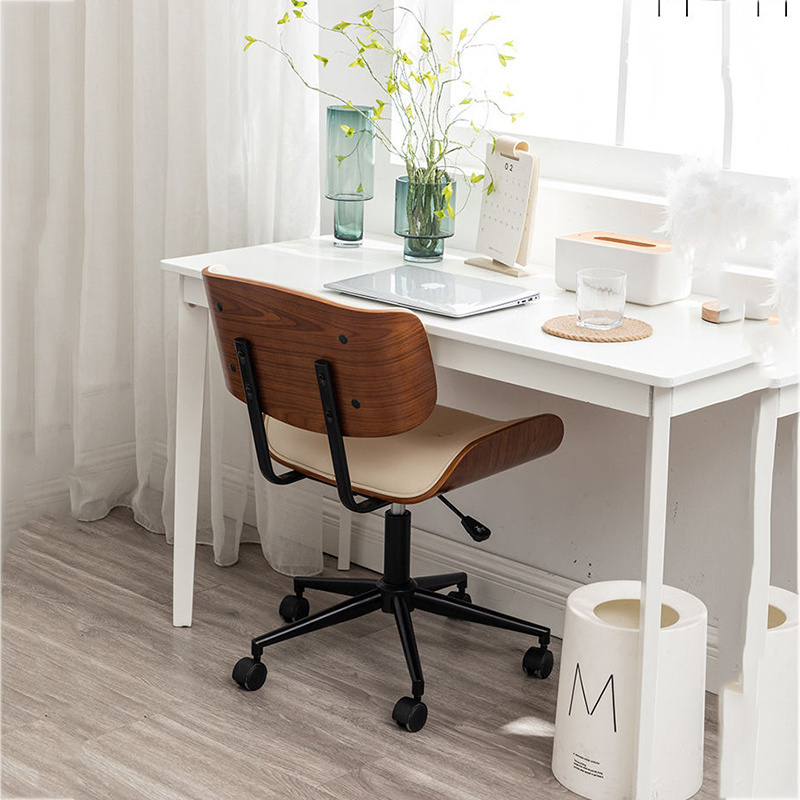 2023 New Design Office Furniture Bentwood Chair Executive Top Grade Medium Backrest Leather Task Bentwood Office Chair