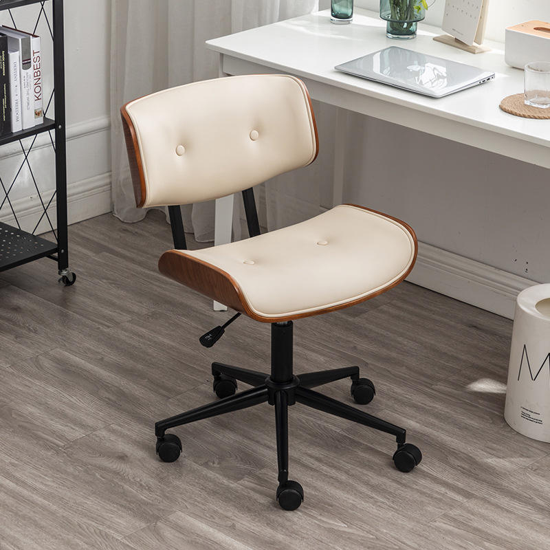 2023 New Design Office Furniture Bentwood Chair Executive Top Grade Medium Backrest Leather Task Bentwood Office Chair