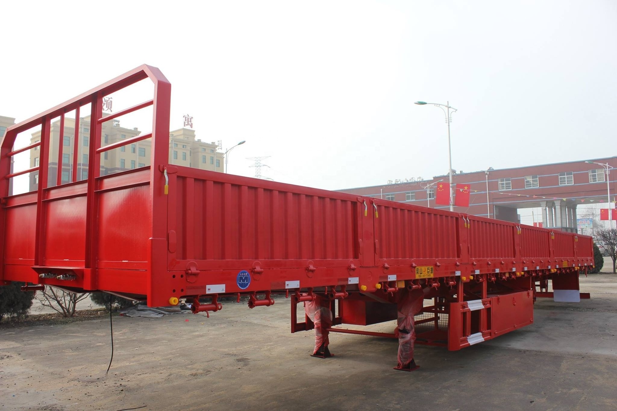 Hot Sale 3 Axle 40ft 50 ton Side Wall Semi Trailer Bulk Cargo Truck For Sale