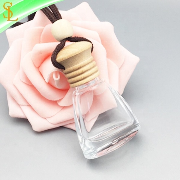 fashion unique flat triangle shaped clear glass 8ml empty car pendant perfume bottle for fragrance with wooden cap and rope