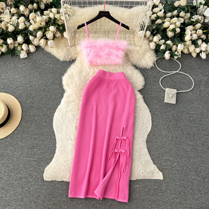 Advanced Early Autumn Fashion Set for Women's Fur Strap Tank Top and Versatile High Waist Half Skirt Two Piece Skirt Set