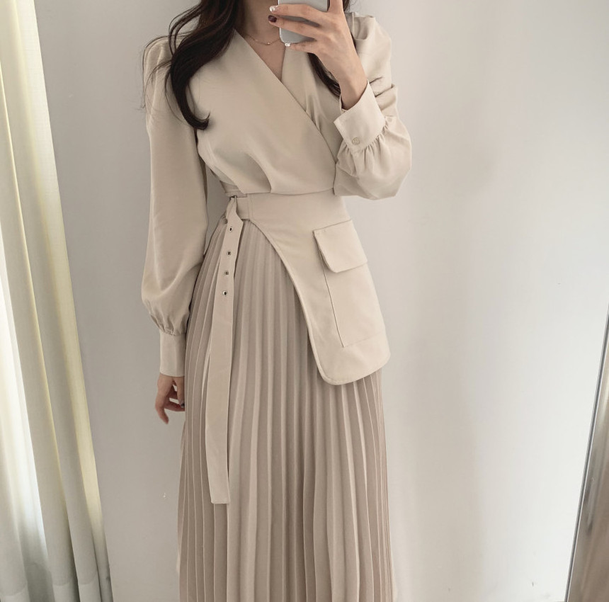 Wholesale 2024 Spring Elegant V-neck Cross Belt Decorative Splicing Design Two Piece Pleated Women's Dress