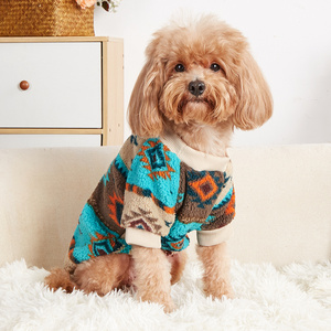 Lightweight Fashionable Chilly Weather Winter Dog Pullover Polyester Warm Soft Plush Puppy Sweater