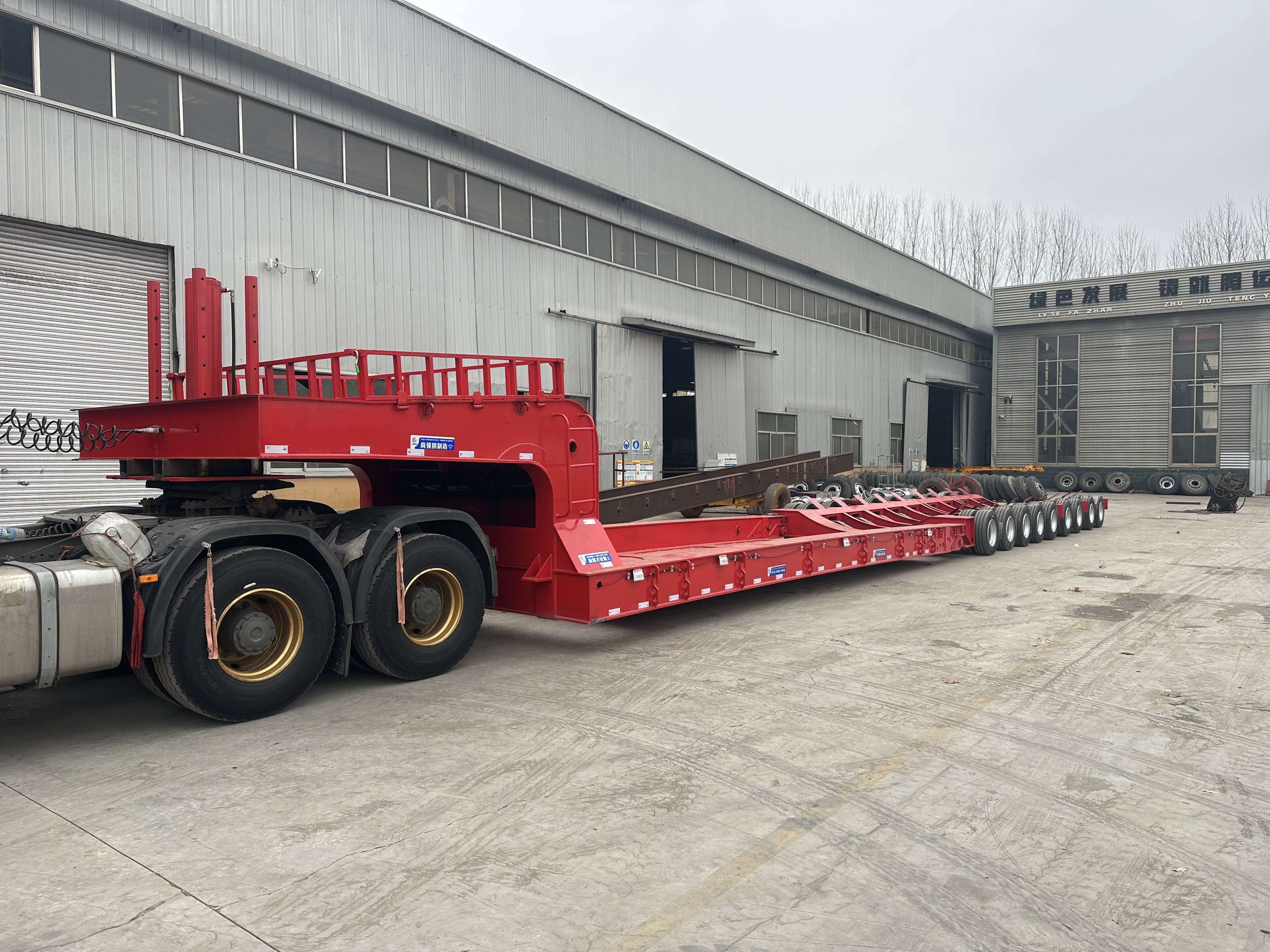 multiaxis  Wind Power Equipment Transport Trailer  lowbed semi trailer sale in qatar