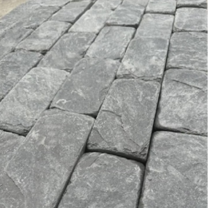 Wholesale Vintage Driveway Paving Stone Cube Brick Tumbled Natural Black Slate Cobblestone Paver For Outdoor