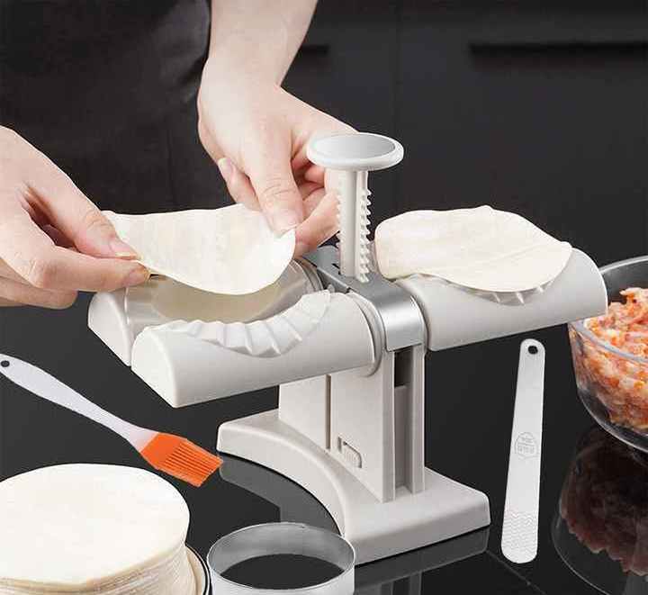 Pierogi Maker Tools Double Head Automatic Dumpling Maker Mould Dumpling Press with Kneading Pad Pressing Kitchen Restaurant