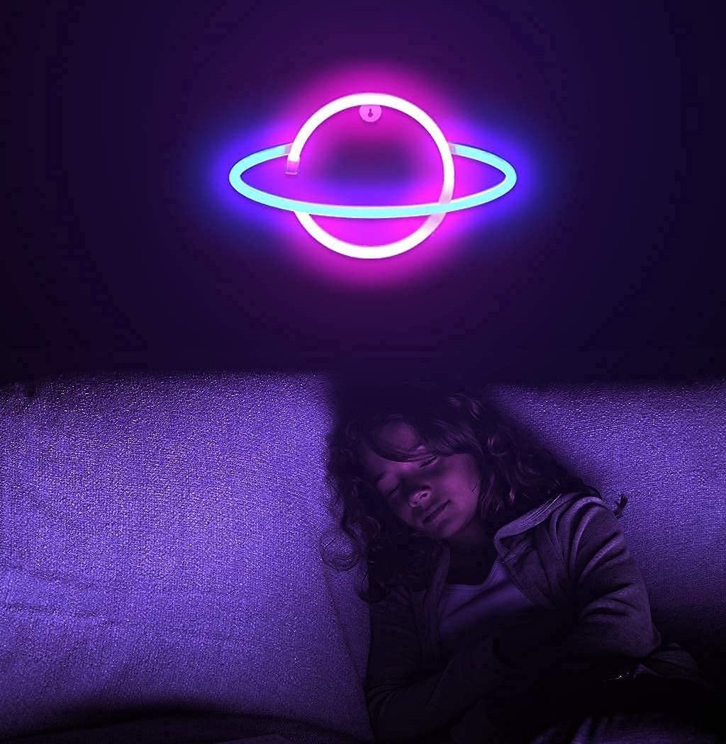 Custom Small Neon Sign USB Powered Planet Light Led Hanging Saturn Neon With On/Off Switch for Bedroom Gaming Room Wall Decor