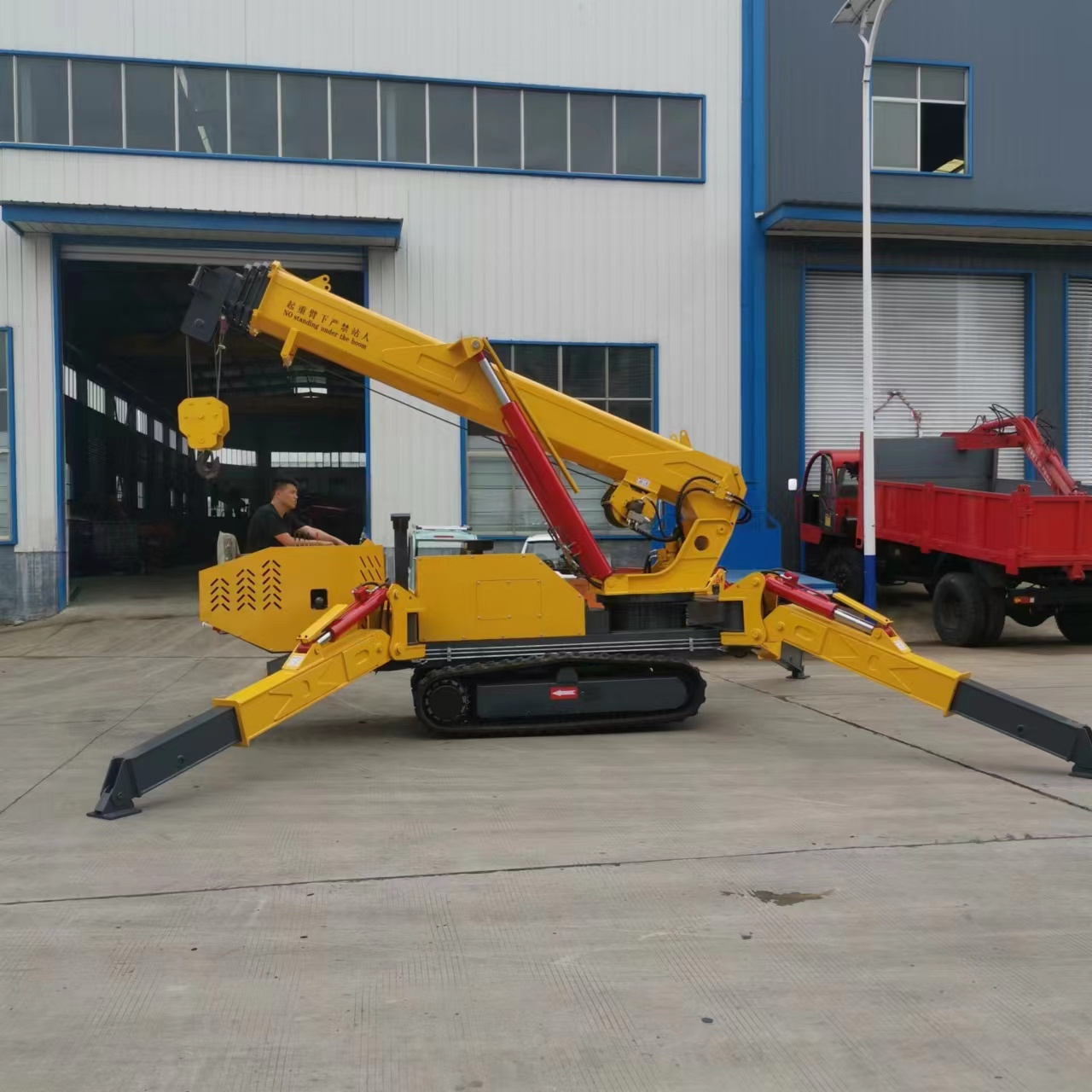 2024 New design big promotion spider crane mobile spider crane 5 ton for sale