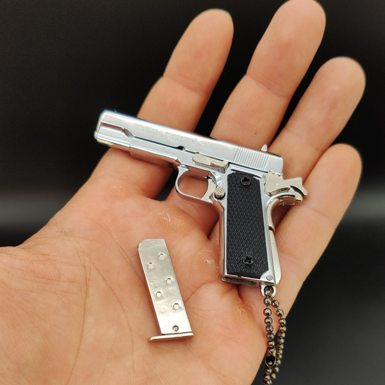 2023 Metal Gun Keychain Toys Pistol Guns Toy 92F Model Pistols And Guns For Kids