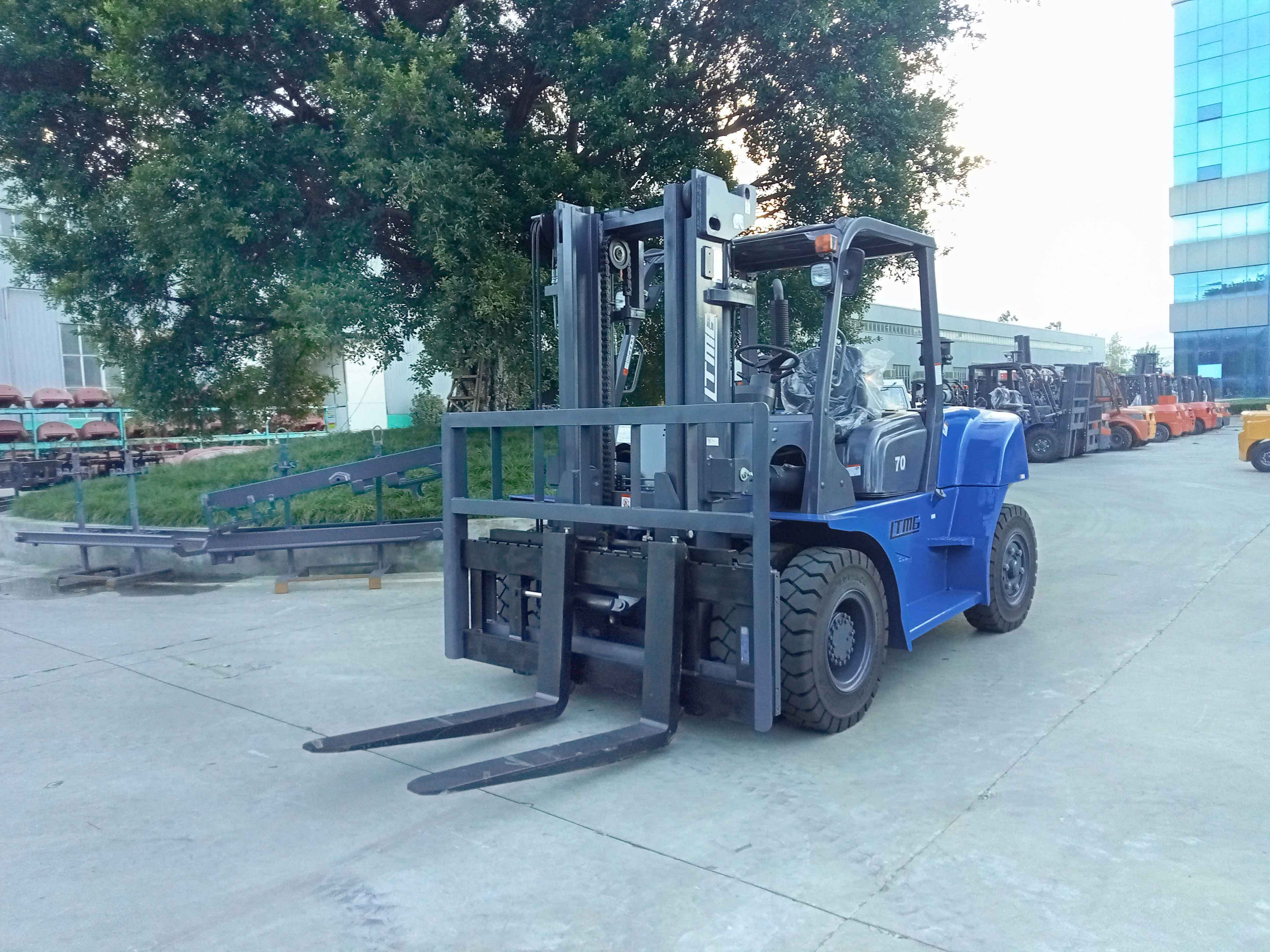 LTMG Japanese engine EPA forklift truck 5 ton 6 ton 7 ton 8 ton Diesel Forklift Price