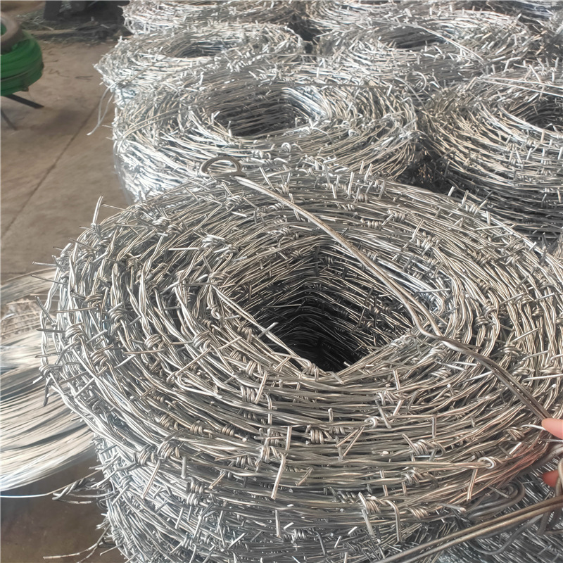 stainless steel razor barbed wire/Hot Dipped Galvanized Barbed Wire Price/barbed wire fence design