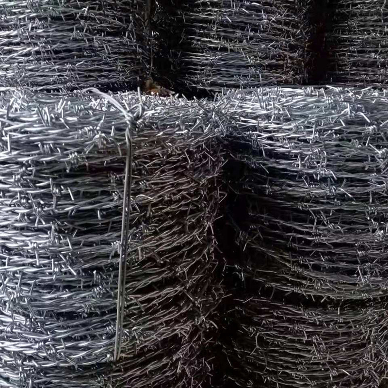 Security barbed wire, used barbed wire machine for sale Galvanized Barbed Wire Farm Fence