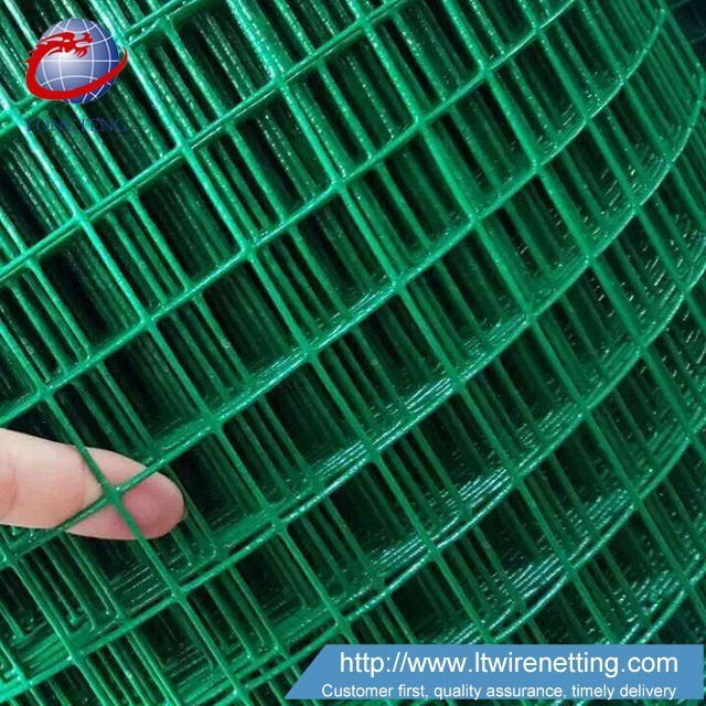 PVC Epoxy Coated Welded Wire Mesh 20m Meters PVC Coated Welded Wire Mesh For Fence