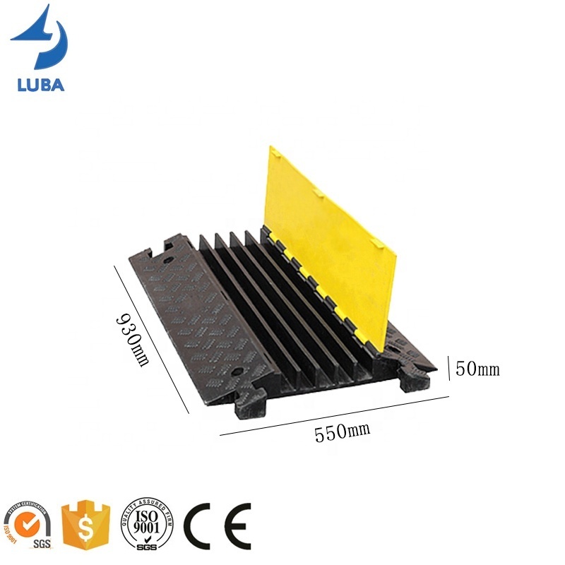 900X550X50mm Road Safety Rubber Cable Cover Speed Bumps Cable Ramp Protectors 5 Channel