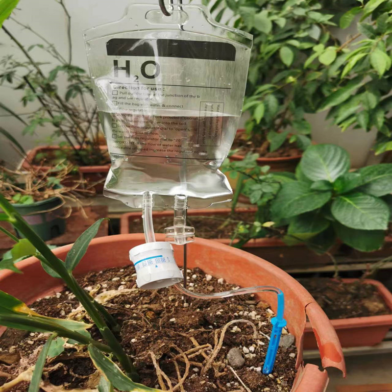 350ml Self Watering Planter Insert Spike Watering Bag Automatic Dripper Infusion Bag Life Support Plant Drip Irrigation Kit