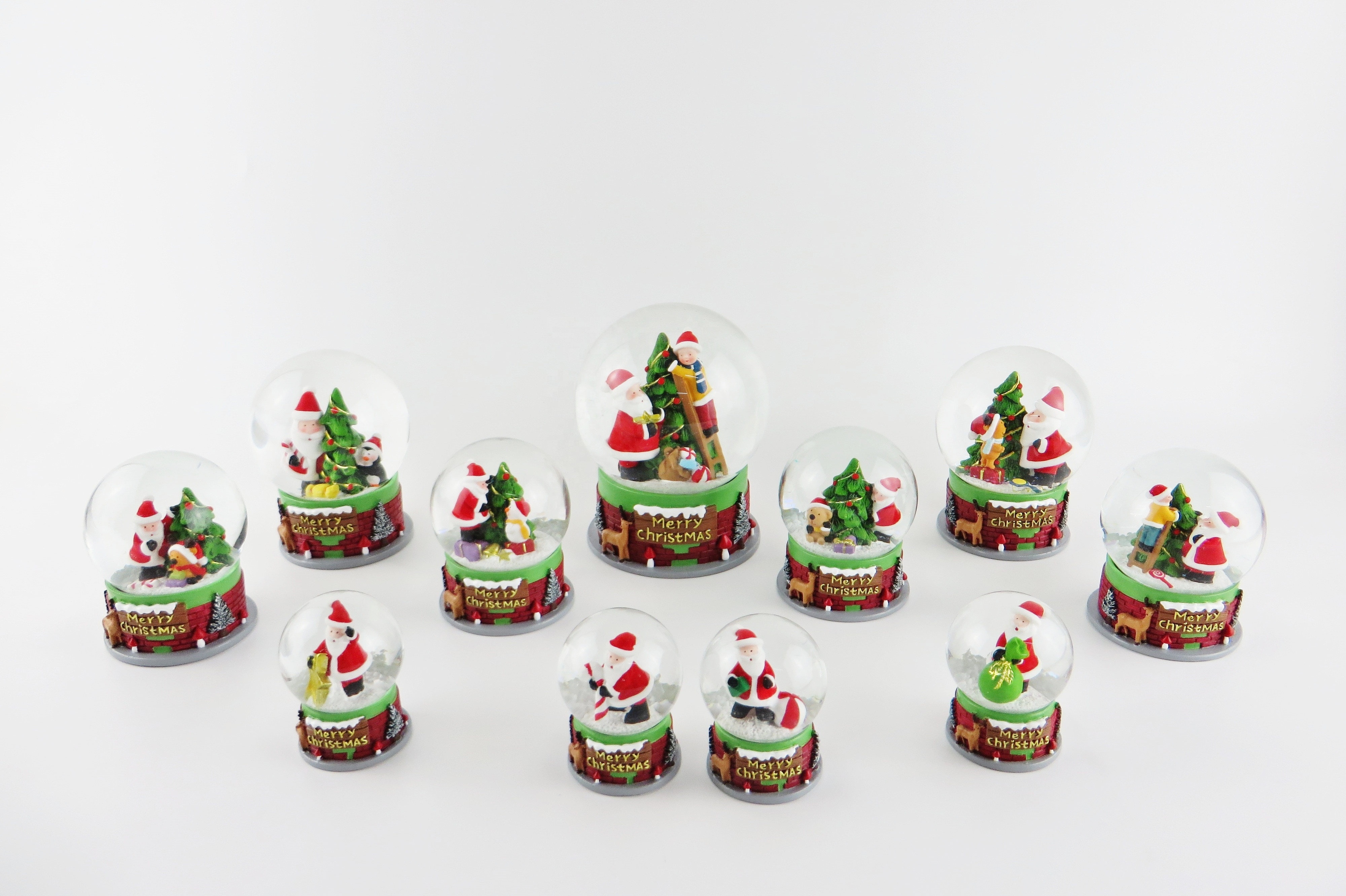 Newest Artificial Christmas Resin Glass Water Snow Globe With Tree Reindeer Bear Inside For Gifts