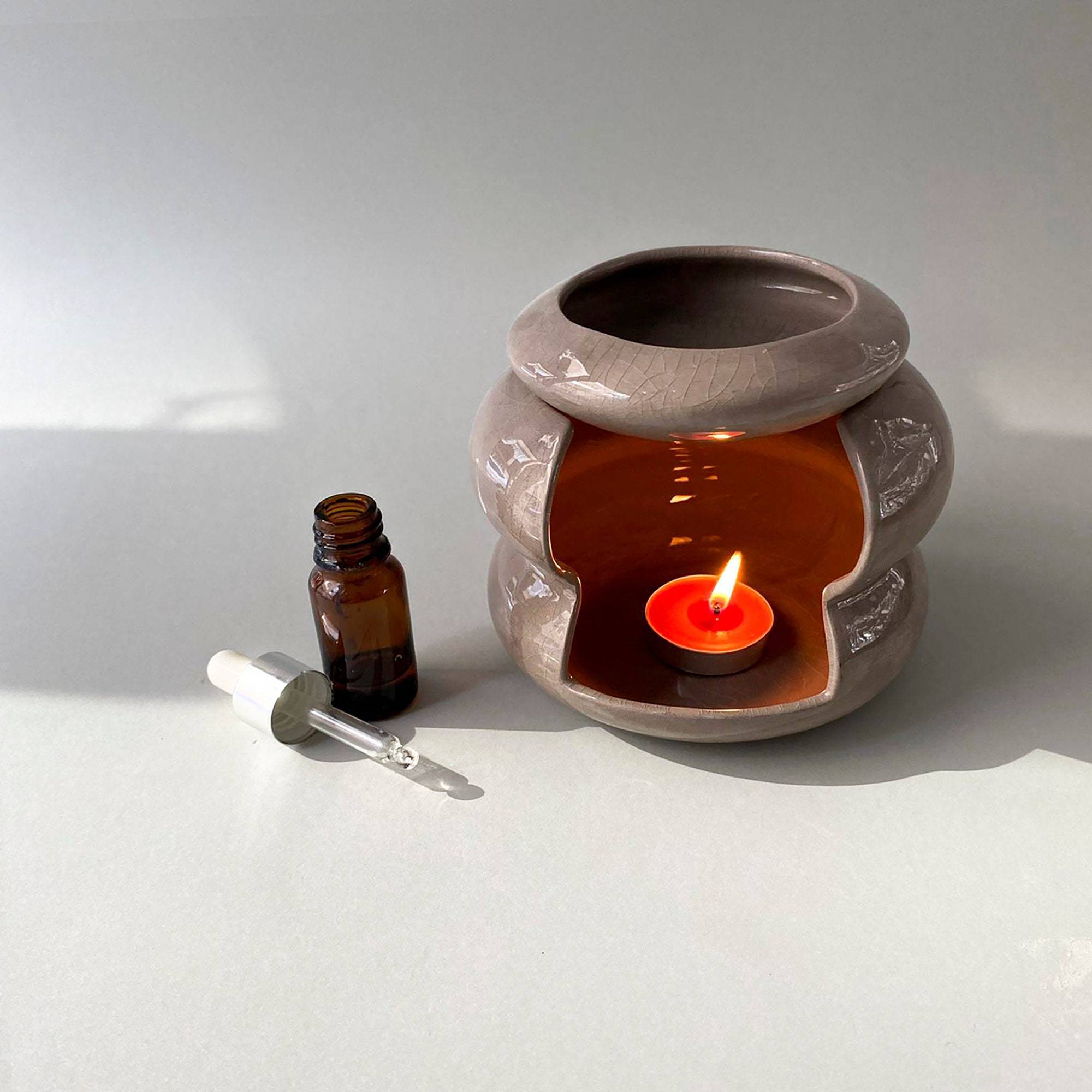 Customized Round Ceramic Oil Burner Essential Wax Melt Burner Tealight Wax Burner For Home Fragrance