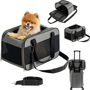 Hot Airline Approved Collapsible Soft Side Travel Pet Carrier Dog Bag for Car for Small Dogs