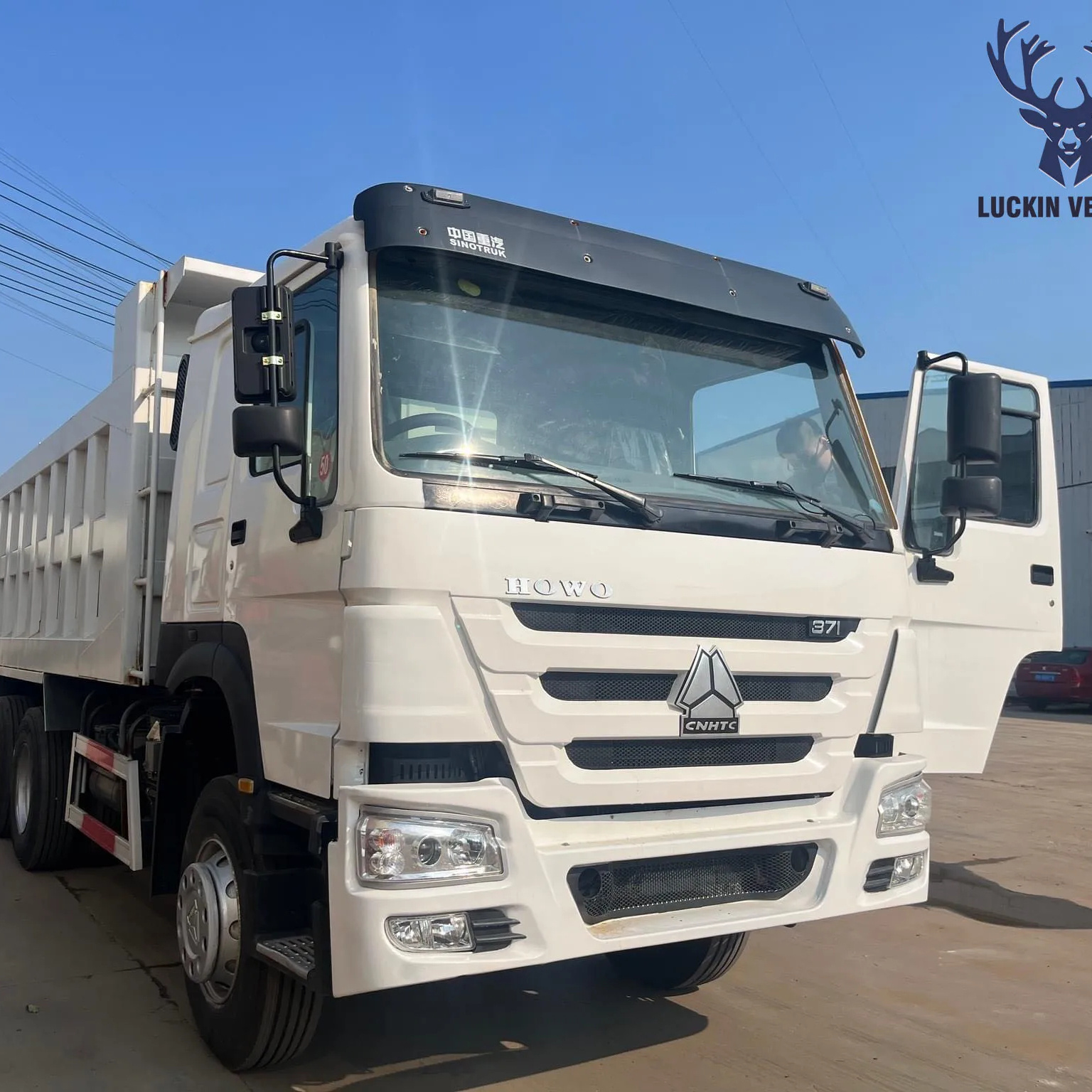 Heavy Duty Sinotruck HOWO NX Shacman FAW 6X4 8X4 10Wheels Truck Used Tipper Truck 40tons Dump Truck for Sale