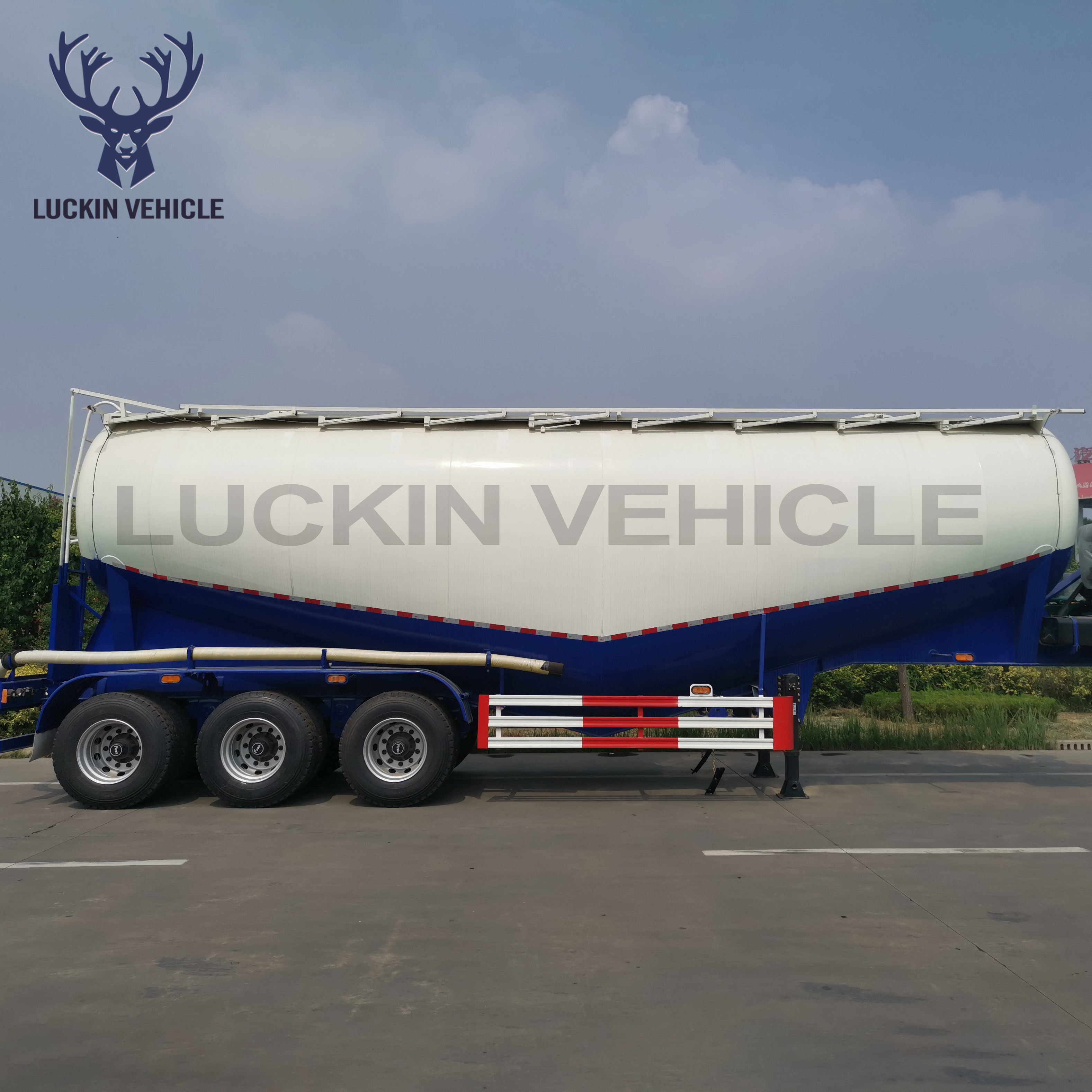 Factory Price 3 Axles 50 Ton Bulk Cement Tanker Trailer Silo Truck Trailer Large Drum Tank Bulk Tanker Semi Trailer